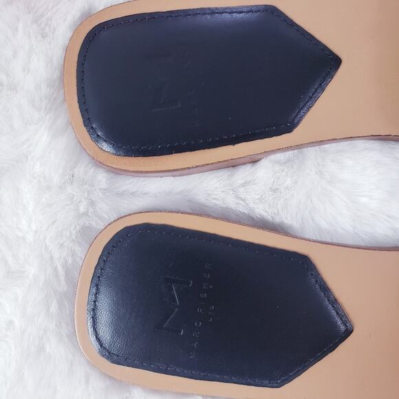 Marc Fisher Reanna Woven Braid Quilted Leather Slide Square Toe Sandals 10 - Picture 4 of 10